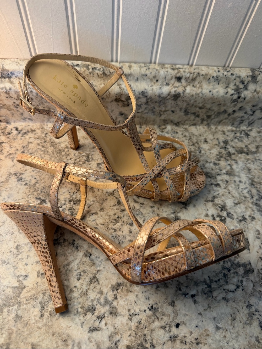 kate spade Metallic Gold T Strap Strappy Snake-Embossed Platform Heels Italy 🇮🇹